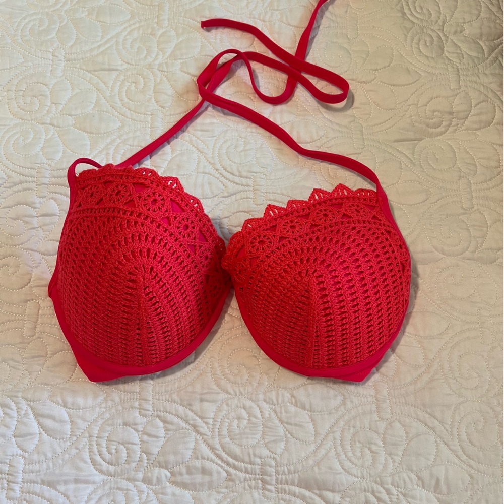 Shade & Shore Bra Sized Top